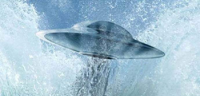 Amerikaner haben ein UFO gefilmt, das unter Wasser schwimmen kann