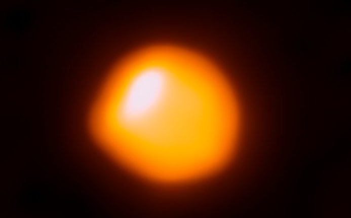 Betelgeuse verblasst weiter und wir haben keine Ahnung warum 