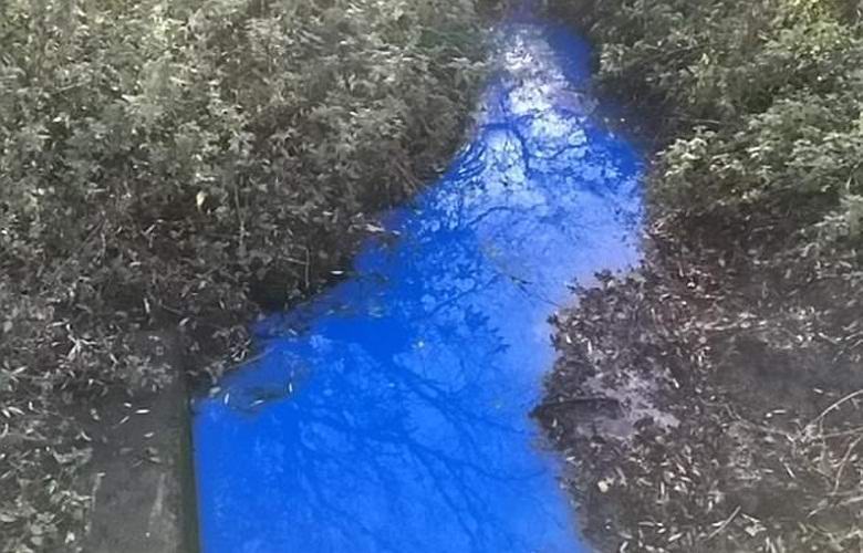 Der British River ändert auf mysteriöse Weise seine Farbe