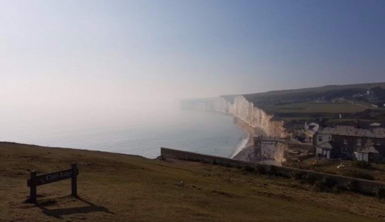 Der mysteriöse giftige Nebel umhüllte den britischen Strand