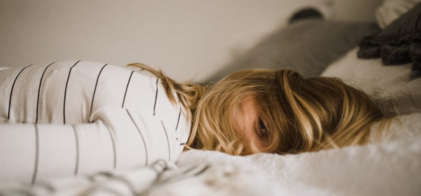 Fühlen Sie sich während der Isolation müder als sonst?  Psychologen erklären warum 