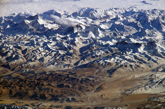 Der Mount Everest hat sich nach dem Erdbeben um 1 Zoll bewegt