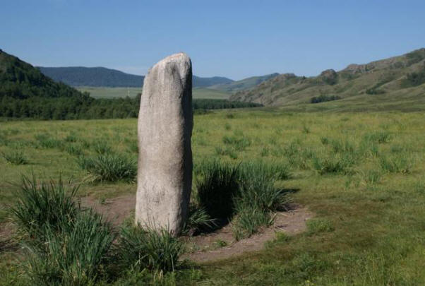 Khakass Menhir Ah-Tas heilt von Krankheiten