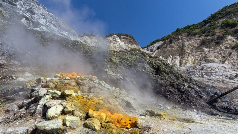 Italienische Wissenschaftler wurden vom Supervulkan Campi Flegrei alarmiert