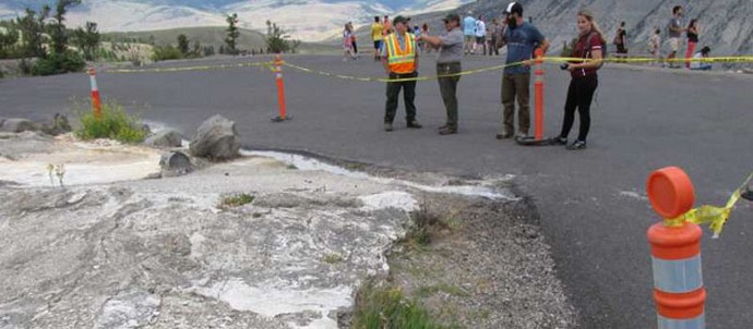 Yellowstone Vulkan aufwachen?