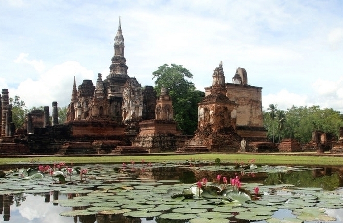 Wie erschien der Kopf des Buddha in den Wurzeln des heiligen Bodhi-Baumes?