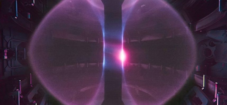 Das groß angelegte Experiment zur thermonuklearen Fusion erreicht das erste Plasma. 