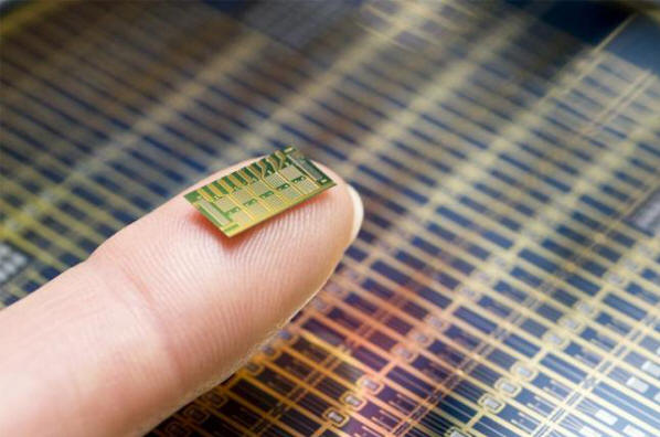 Der Mikrochip unter der Haut wird ein neues Verhütungsmittel