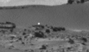 Auf dem Foto vom Mars wurde eine leuchtende Kugel entdeckt