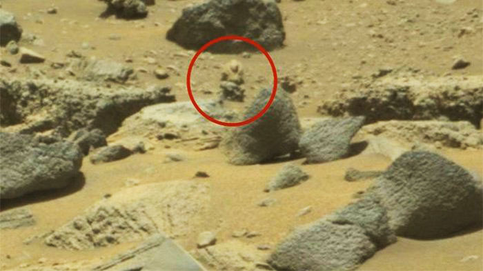 Ein außerirdischer Krieger ist auf dem Mars erschienen