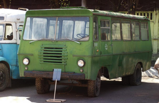 Lustiger Busbus, ungewöhnlich