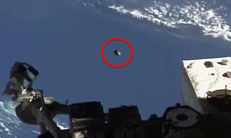 Das UFO war 22 Minuten in der Nähe der ISS (VIDEO)