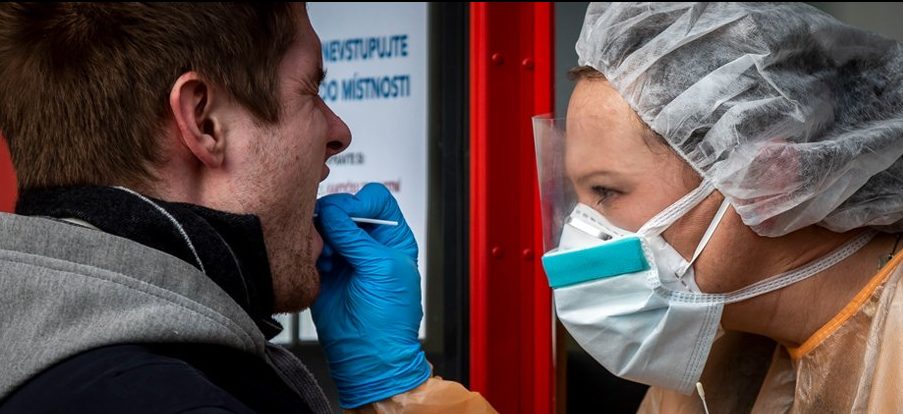 Warum laut WHO weitere Tests auf Coronavirus eine der wichtigsten Maßnahmen sind 