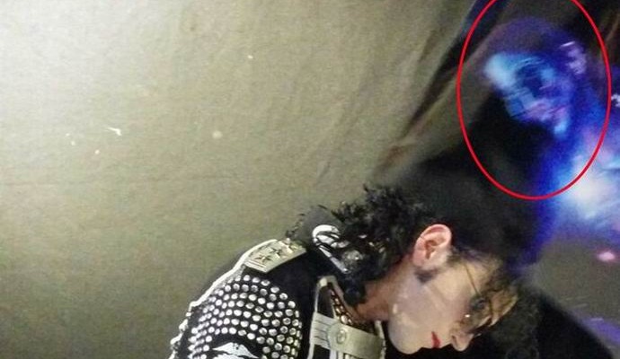 Der Geist von Michael Jackson war auf dem Foto?