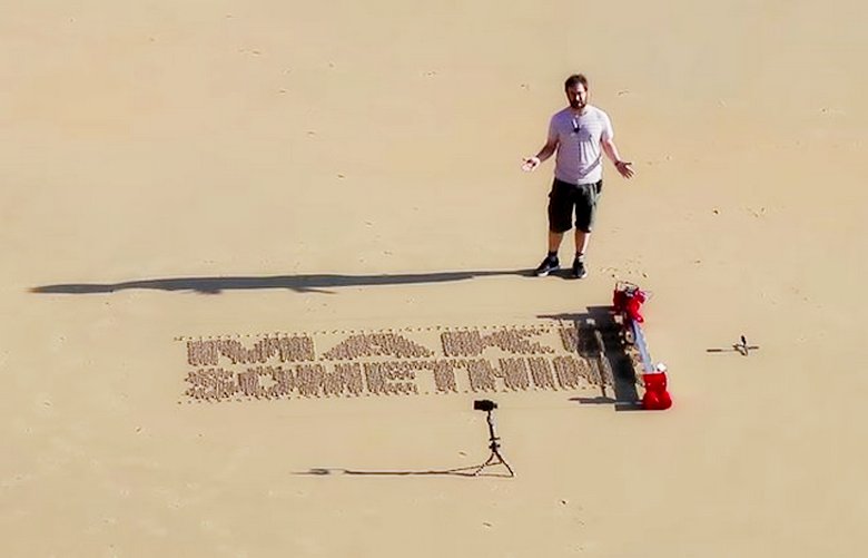 Roboterdrucker zum Drucken auf Strandsand erstellt