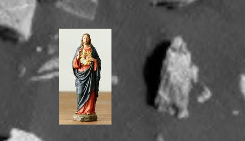 Figur Jesu Christi auf dem Mars gefunden