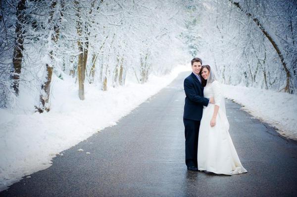 unterschreibt Hochzeit im Dezember 