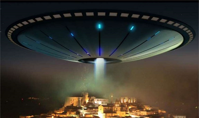In Südkorea bemerkte ein riesiges UFO, das über der Stadt Daegu schwebte