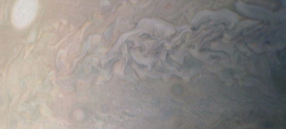 Acht Stürme des Jupiter - neue einzigartige Bilder von der Juno-Sonde 