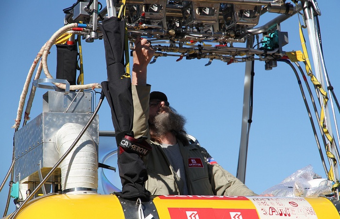 Fjodor Konjukhows Ballon im Flug