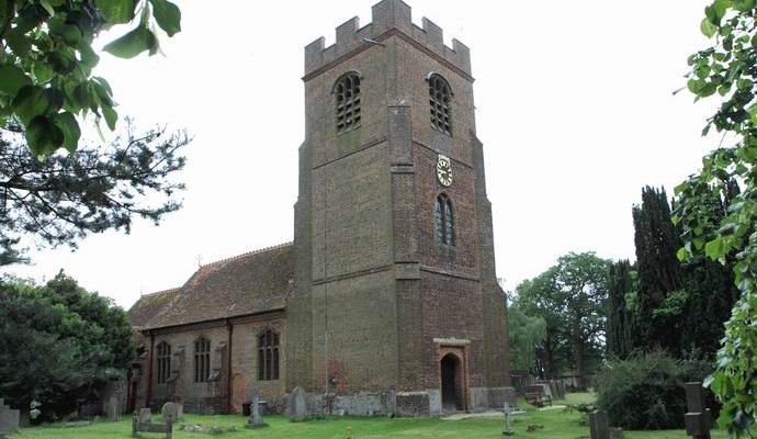 In der Nähe der englischen Kirche fotografierte ein Geist